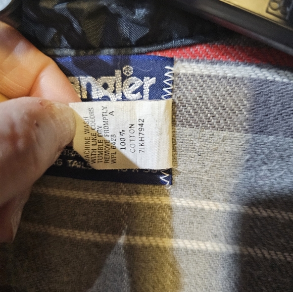 Wrangler Men's Casual Plaid Shirt - Red and Gray - Picture 7 of 12